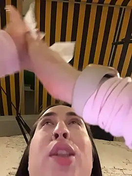 Holly_Play live sex cam