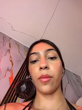 Ema_azel live sex cam