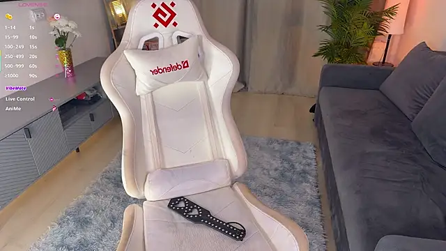 mikkixmeow live sex cam