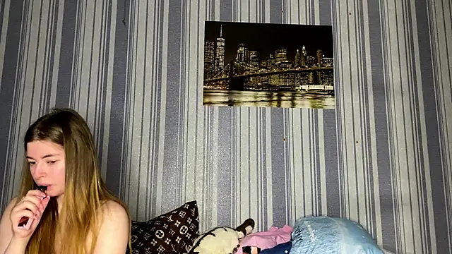 EmiliaCouple live sex cam