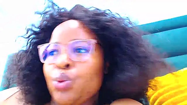 GoddessTitts live sex cam