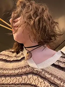 lucy-joy live sex cam