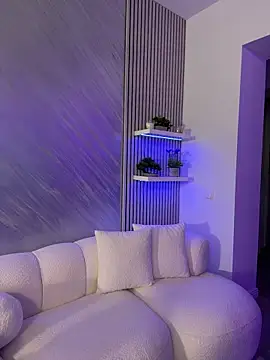 KirstieVegas live sex cam