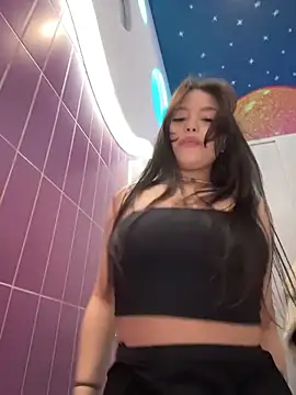 Chloe__Moon live sex cam