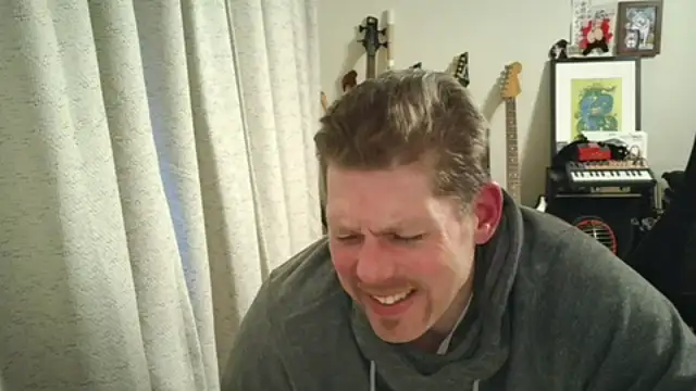 God_Of_ThundeRR live sex cam