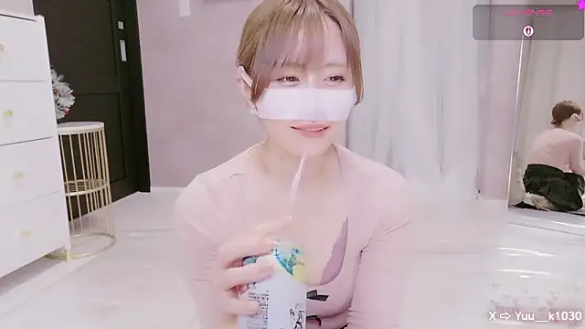 Yuu__k live sex cam