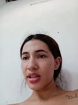 -Nicol live sex cam