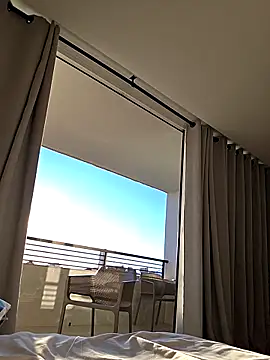 PetiteSecrets live sex cam