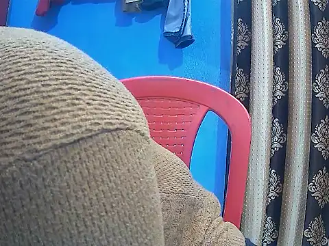 MAYA100 live sex cam