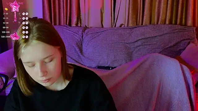 Girls_Fingers live sex cam