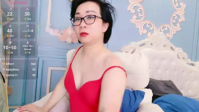 LucianaMe live sex cam