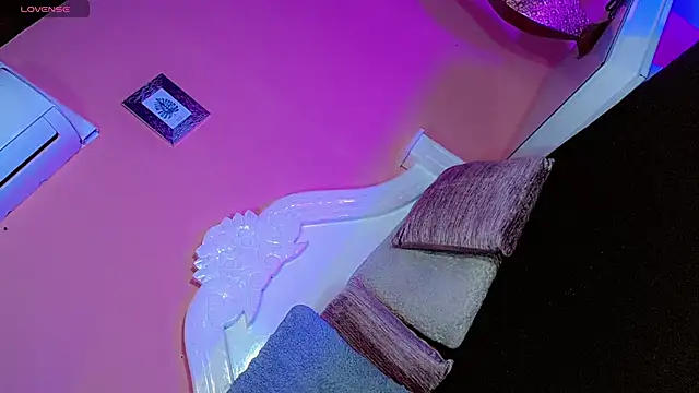 ClaudiaSophia live sex cam