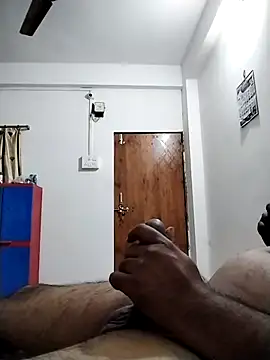 Desi_Lodo_Gujju_Boy live sex cam