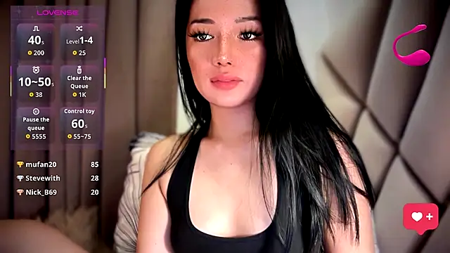 IvonnyBonita live sex cam