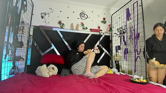 thedream_girls live sex cam