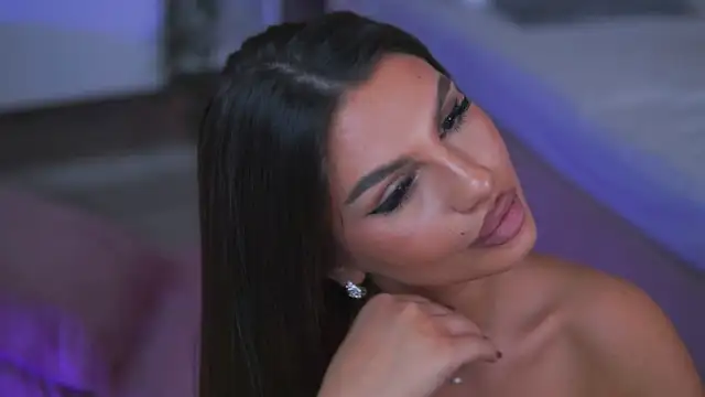 JessyKisss live sex cam