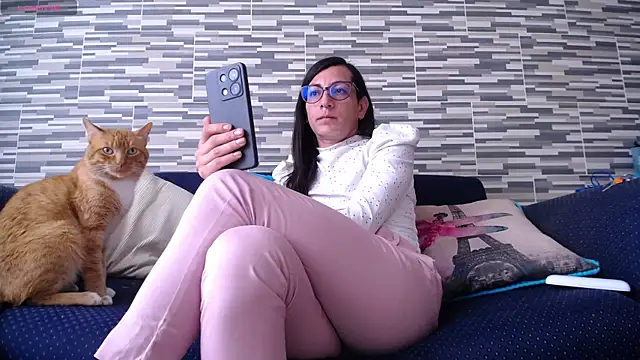 VioletaGomez_Co live sex cam