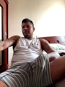 Saipadpuer30 live sex cam