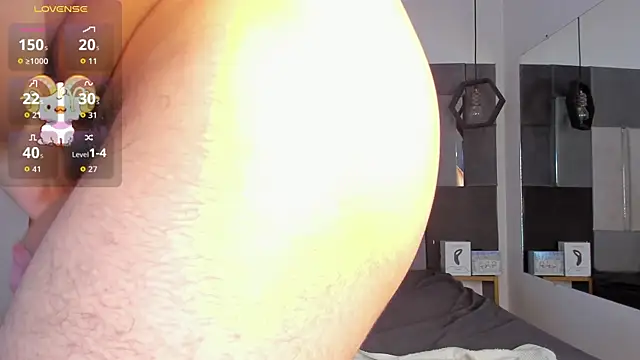 LiamNovak live sex cam