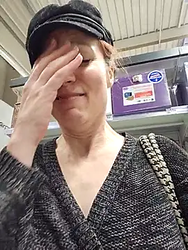 Exhibitionsplit live sex cam