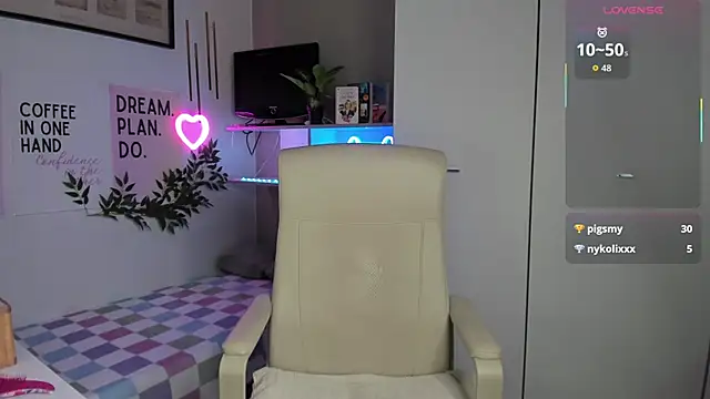 SofiaLolipop live sex cam