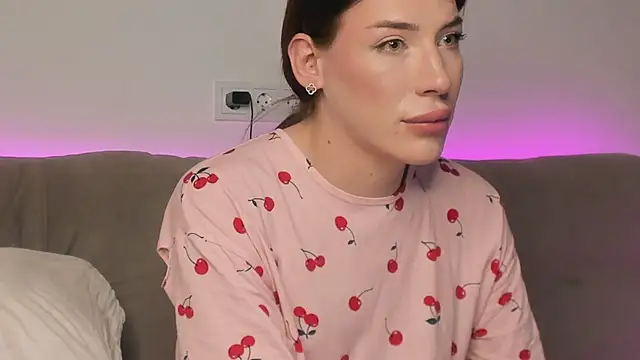 Kira_cock live sex cam