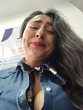 _Sarah-Office1 live sex cam