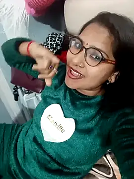 urvashi01224 live sex cam