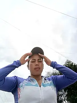 _andrea30 live sex cam