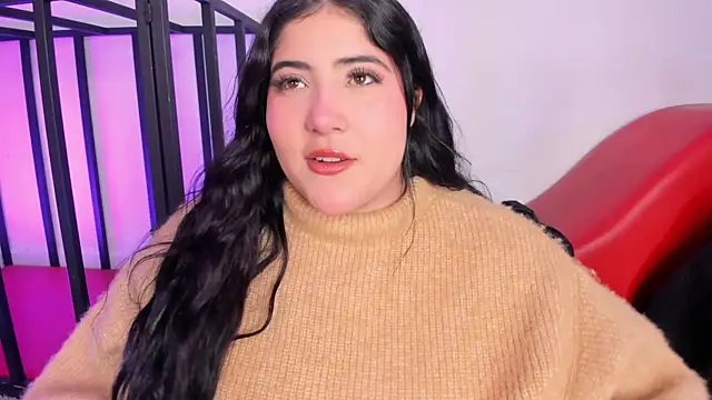 AmberiniHoffman live sex cam