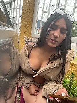 Samantha_firee live sex cam