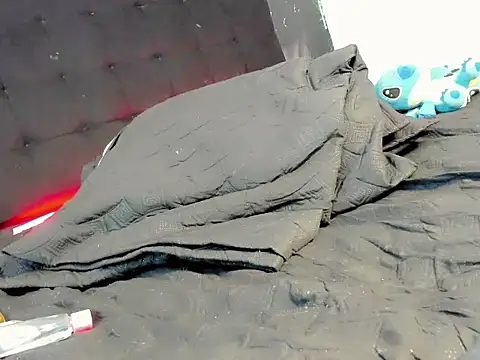 TAYLOR_S7 live sex cam