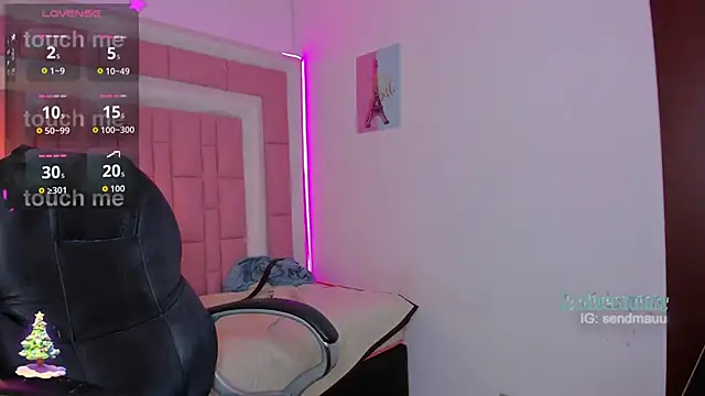 OliverTwinky live sex cam