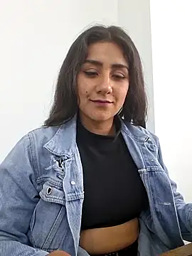 CAROLINE__07 live sex cam