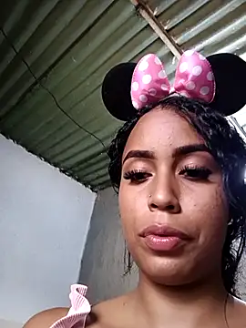 Fernanda30 live sex cam