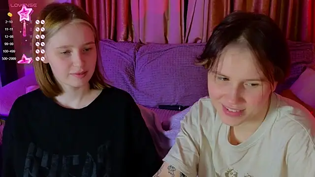 Girls_Fingers live sex cam