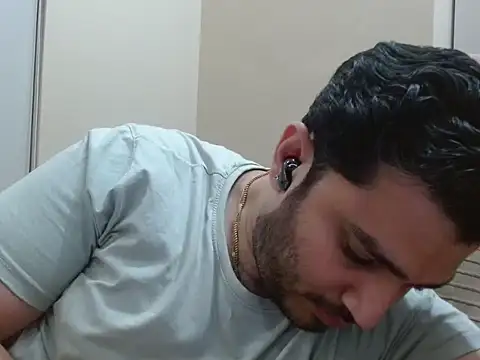 robintoit live sex cam