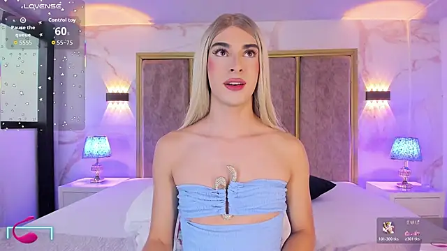 MaxiRogers live sex cam