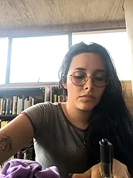 Annya-sweet live sex cam