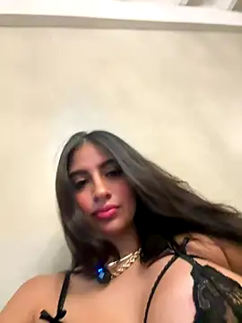Taylor-Jonnees live sex cam