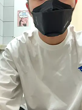 kirkcantop live sex cam