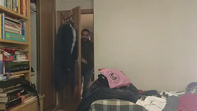 curiosillo83 live sex cam