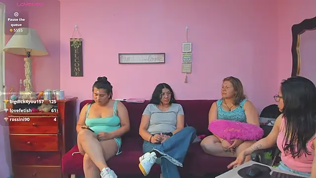 lesbiancuple live sex cam