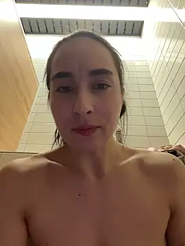 Holly_Play live sex cam