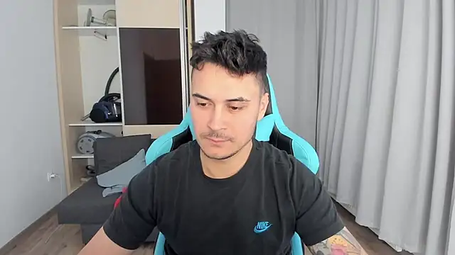 MatMalonne live sex cam