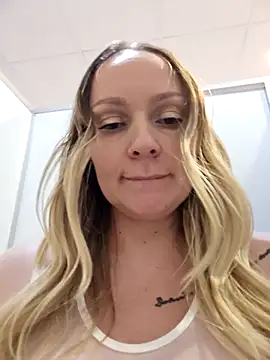 Bondgirl_013 live sex cam