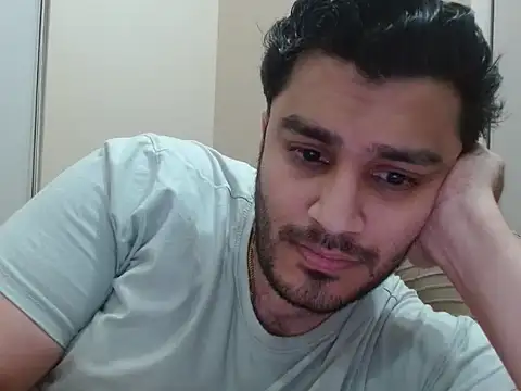 robintoit live sex cam