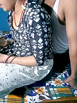 Desisumana live sex cam