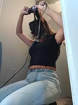 MZThang2Kute live sex cam