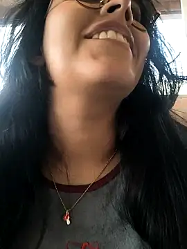 Annya-sweet live sex cam